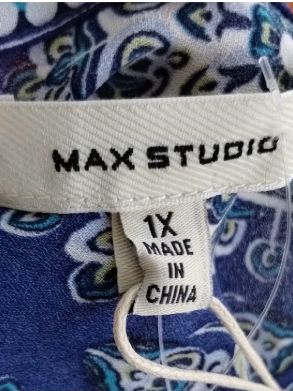 Max Studio Blue & White V-Neck Patterned Kimono Sleeve Top - Picture 4 of 5